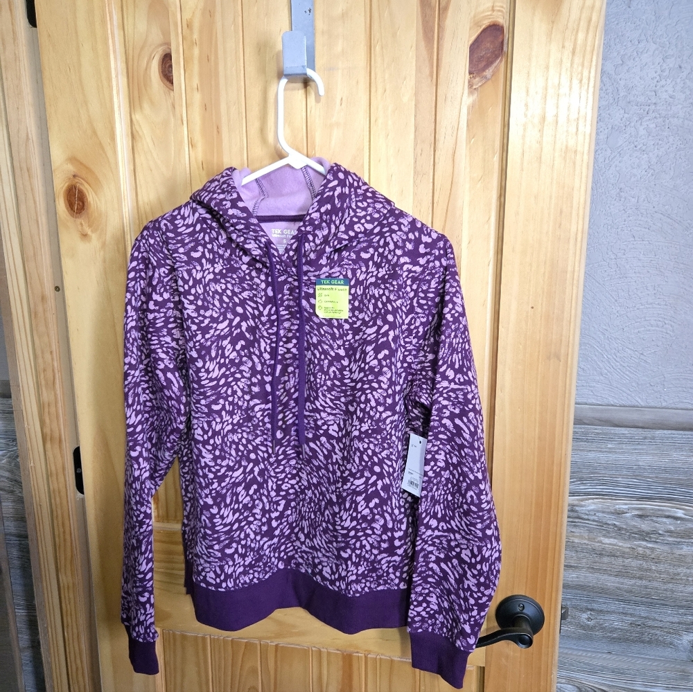 NWT Tek Gear Ultra Soft Fleece Hoodie Size Small Purple